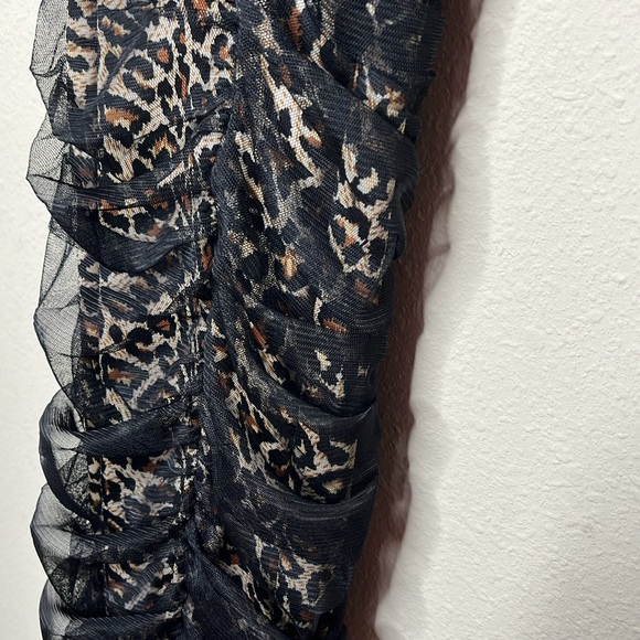 Leopard Print Ruched Dress - Picture 5 of 7